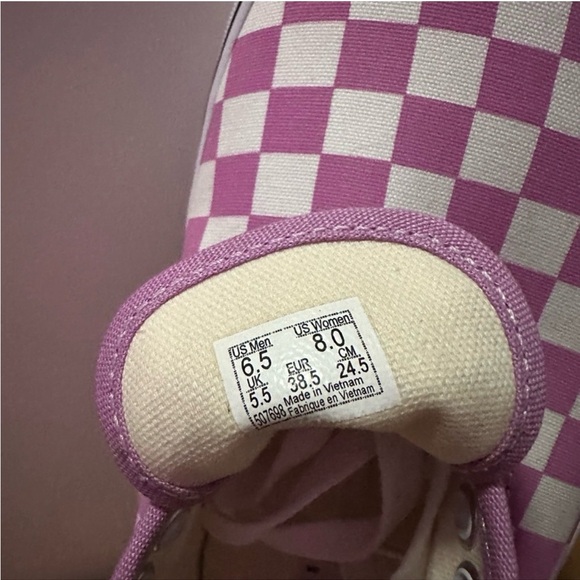 Vans Checkerboard Slip-On in Pink & White - Picture 2 of 2